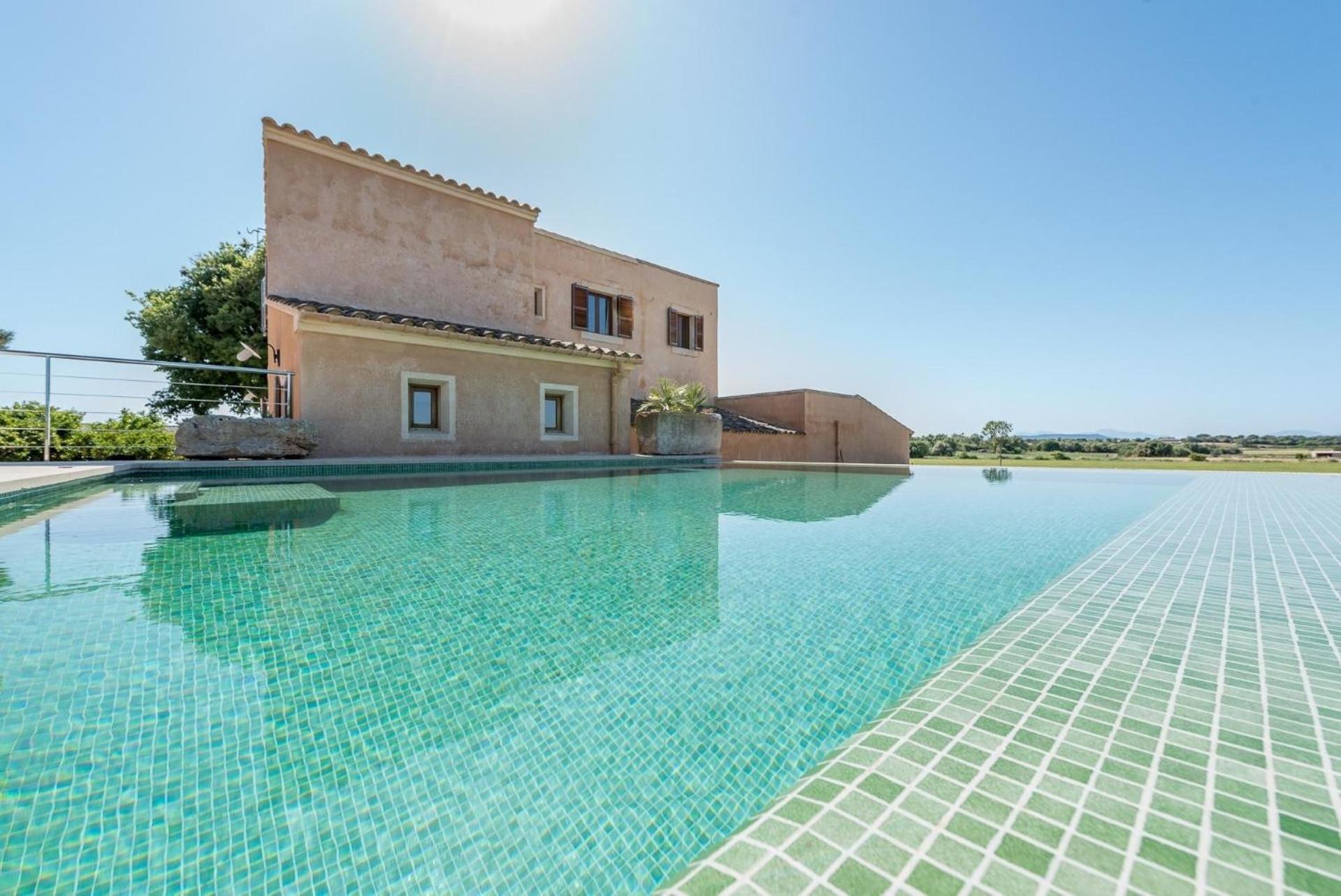 Ferienhaus Mit Privatpool Fuer 8 Personen Ca 250 Qm In Son Macia, Mallorca Suedostkueste Von Mallorca