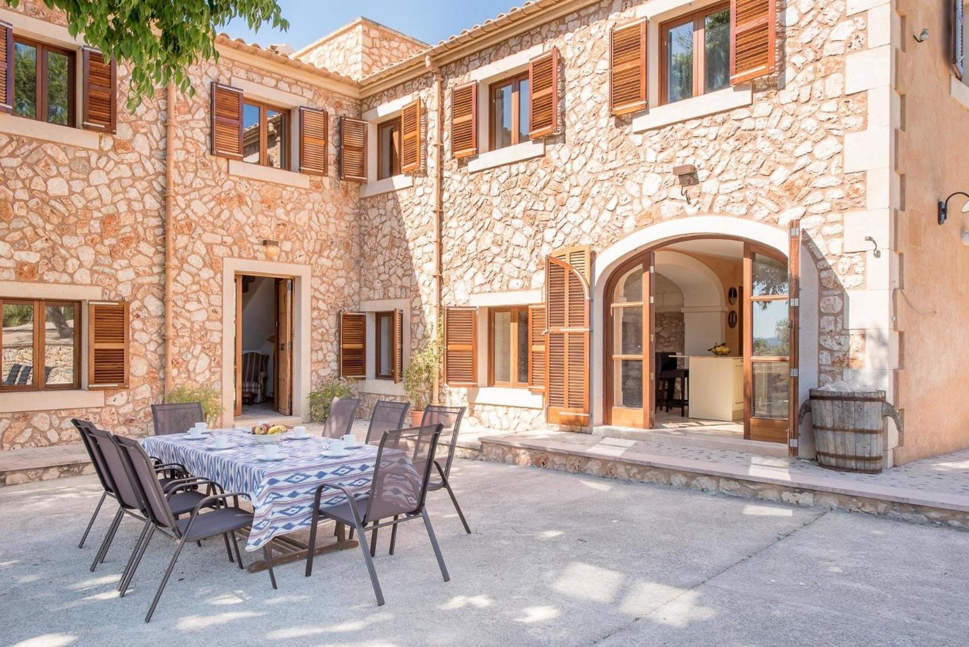 Mit Privatpool Fuer 8 Personen Ca 250 Qm In Son Macia, Mallorca Suedostkueste Von Mallorca