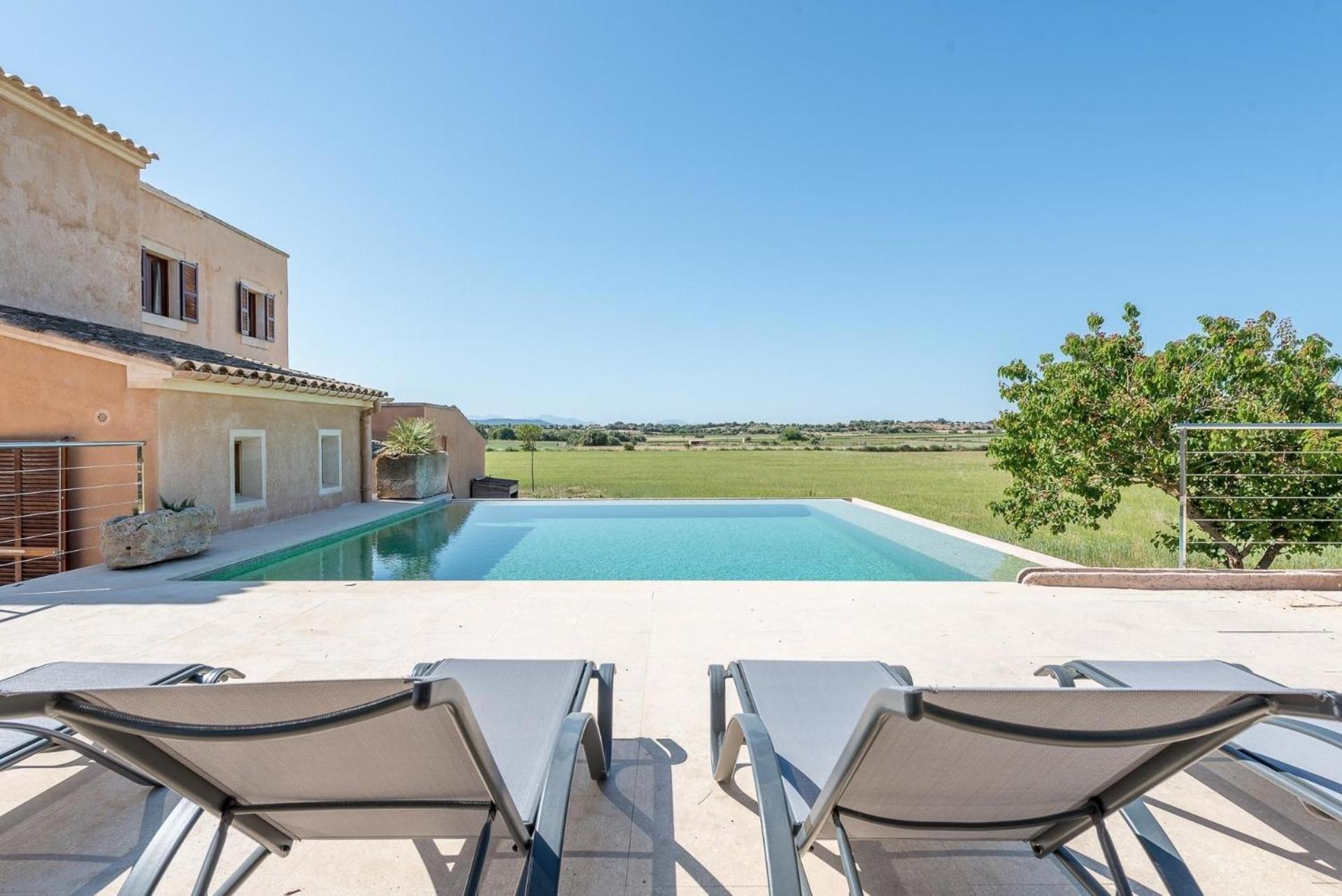 Mit Privatpool Fuer 8 Personen Ca 250 Qm In Son Macia, Mallorca Suedostkueste Von Mallorca Ferienhaus